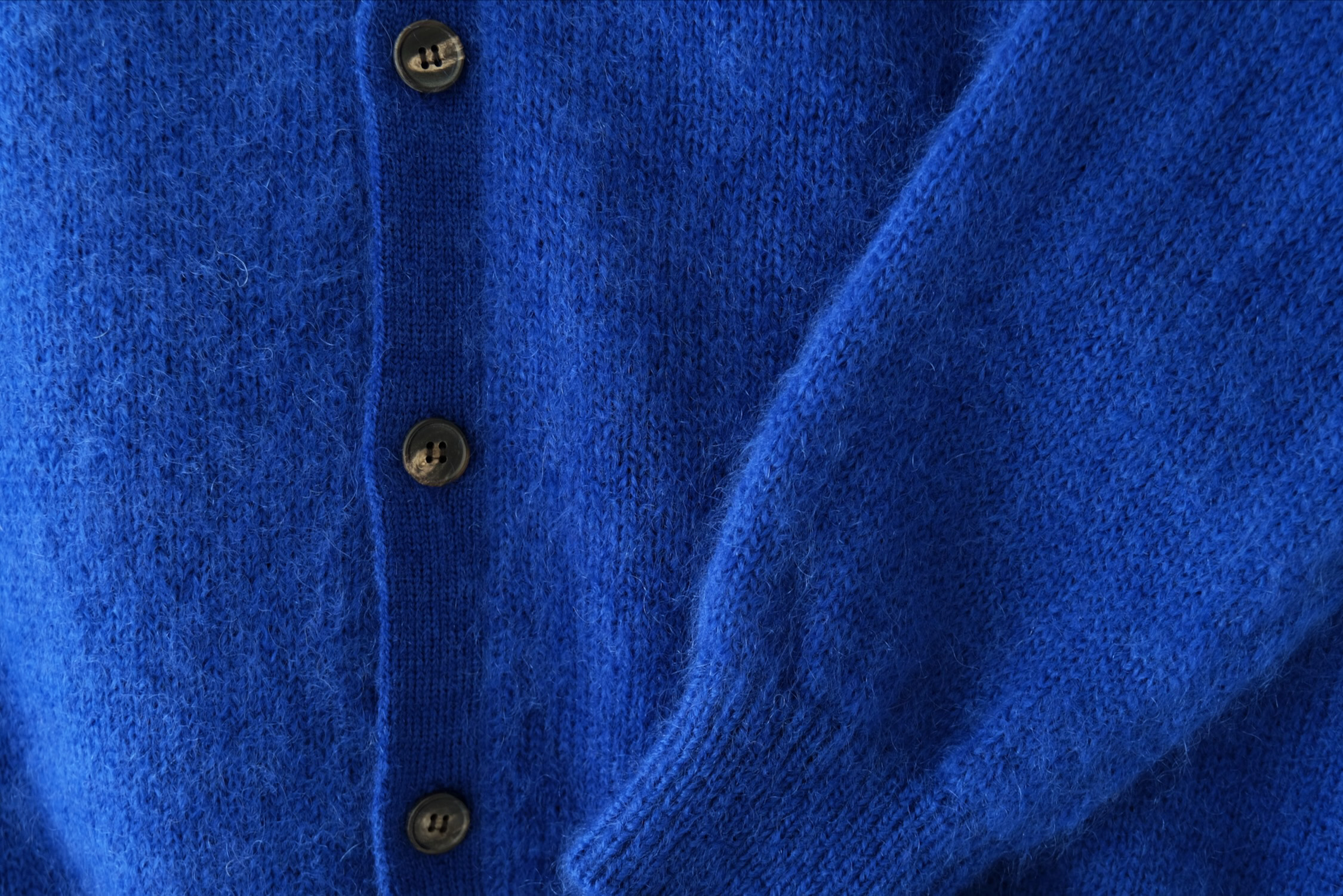 PURE MOHAIR CARDIGAN | WUNDER