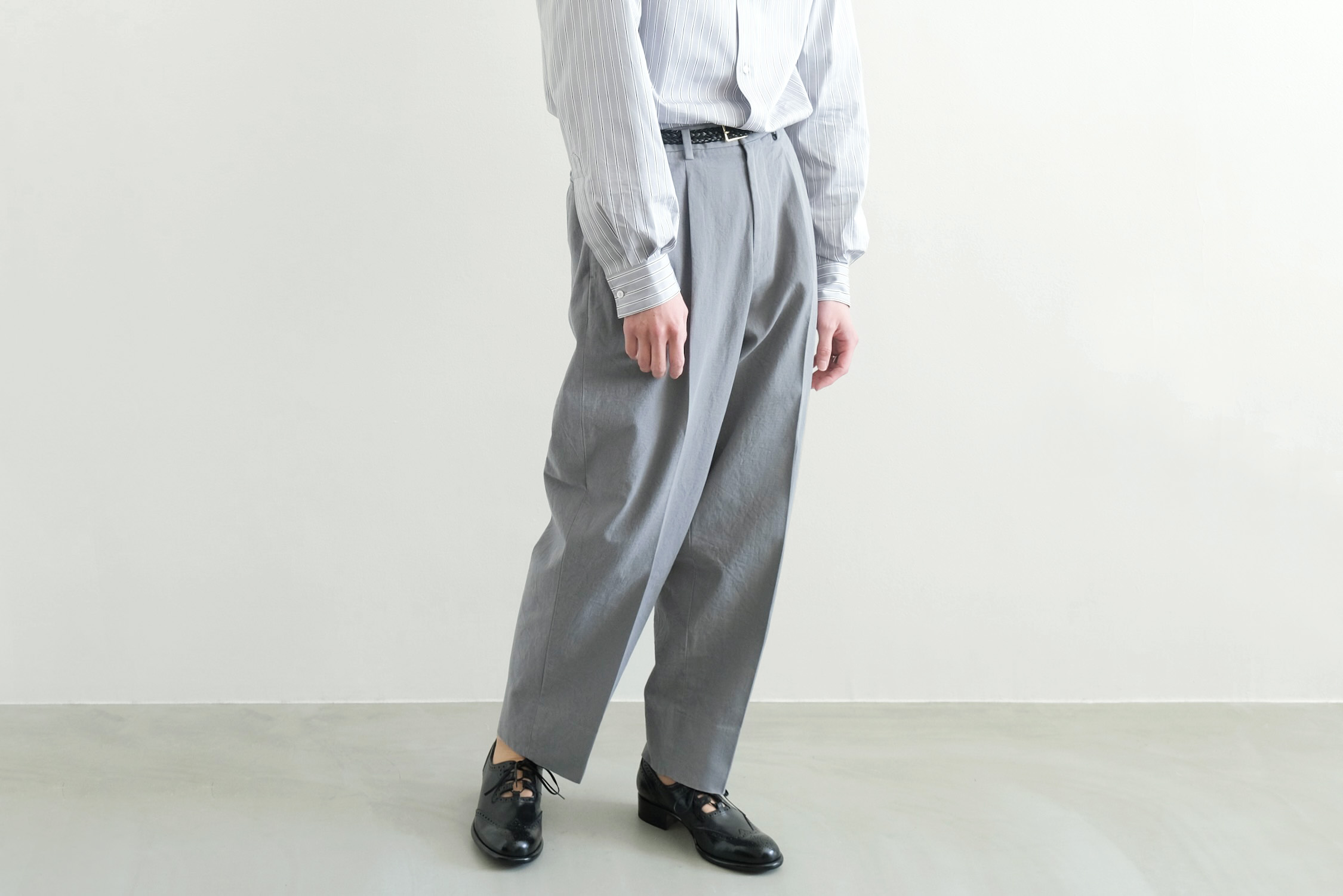 HEUGN George (olive) Trouser010 サイズ3 - スラックス