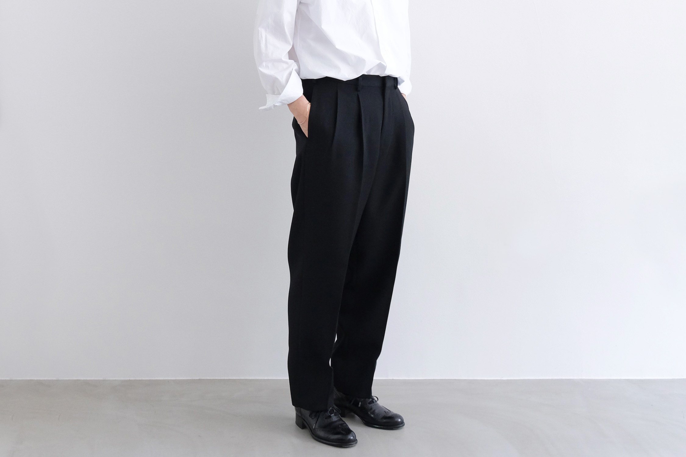 HEUGN/ GEORGE 2PLEATED TROUSERS -OLIVE-TROUSER010 - スラックス