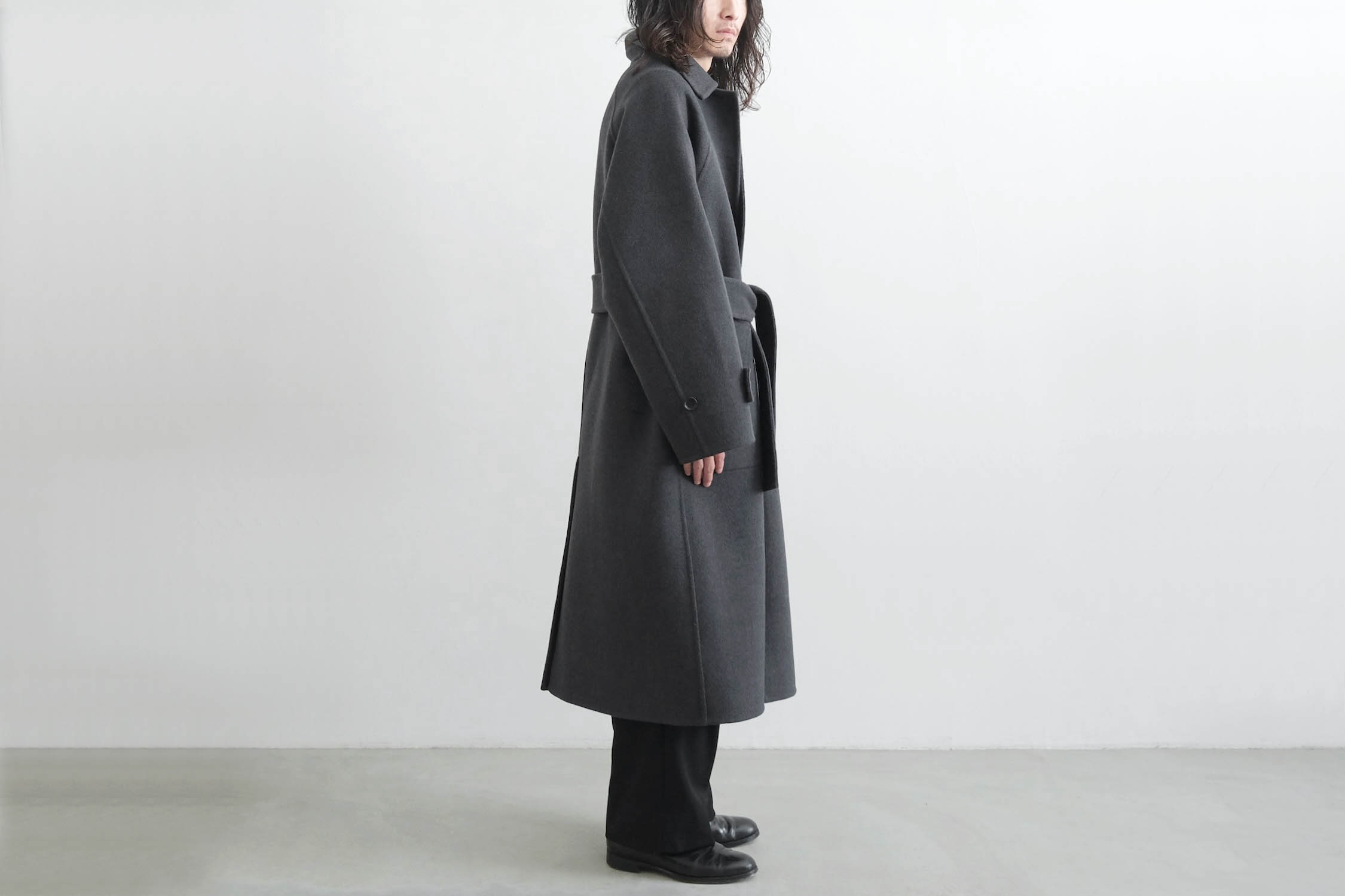 EXTRA FINE WOOL REVER RAGLAN COAT - WUNDER